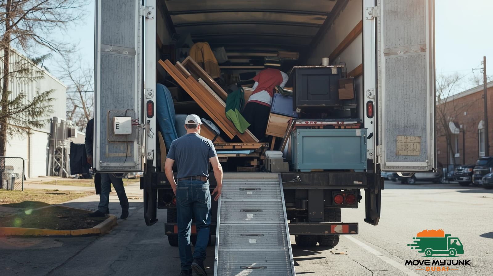 Junk Removal Service (1)